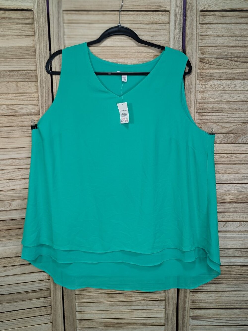 Cato Sleeveless V-Neck Chiffon Layered Shell Top GREEN Size 18/20W